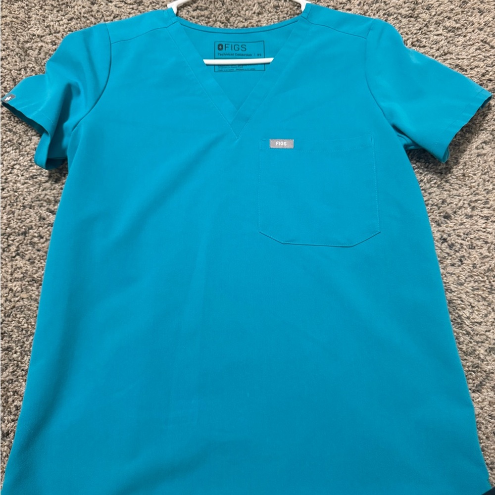Figs Teal Catarina Top